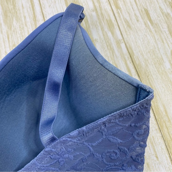 Women’s Blue Ivory & Black Underwire Bra Bundle - Picture 10 of 16